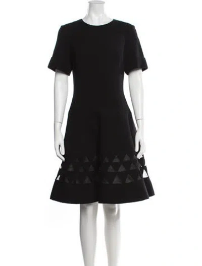 Pre-owned Oscar De La Renta Virgin Wool Knee-length Dress In Black