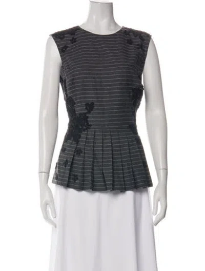 Pre-owned Oscar De La Renta Virgin Wool Striped Blouse In Grey