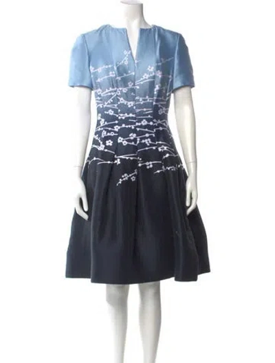 Pre-owned Oscar De La Renta V-neck Knee-length Dress In Blue