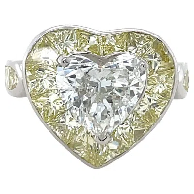 Pre-owned Oscar Heyman , 3.15 Carats Heart Diamond And Yellow Diamond Engagement Ring