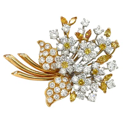 Pre-owned Oscar Heyman Platinum And 18k White And Yellow Diamond Daisy Bouquet Brooch