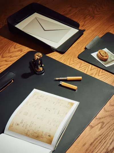Oscar Maschera Simone Leather Desk Set  Abask Gift Set In Black