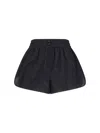 Oseree Buttoned Shorts In Black