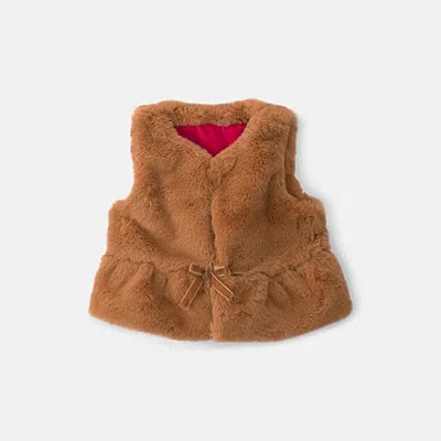 Oshkosh Baby In Beige