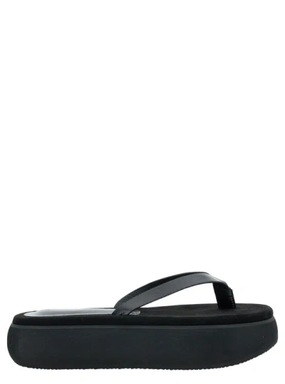 OSOI OSOI BOAT' BLACK FLIP FLOPS WITH CHUNKY SOLE IN LEATHER