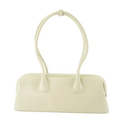 Osoi Boat Wide Shoulder Bag In White
