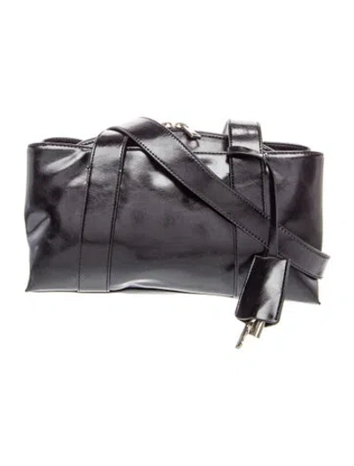 Pre-owned Osoi Leather Shoulder Bag In Black