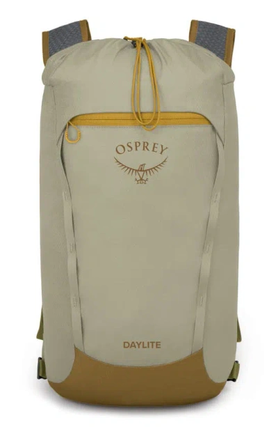 Osprey Daylite Cinch Backpack In Meadow Gray/ Histosol Brown