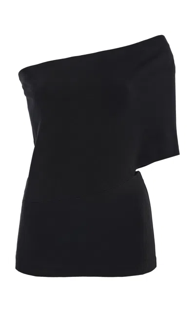 Ossou Moda Operandi In Black