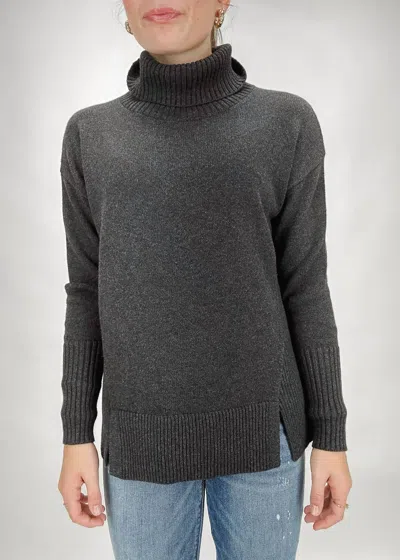 Ost Lindsay Turtleneck Sweater In Black In Grey