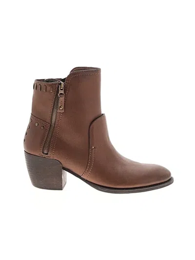 Pre-owned Otbt Ankle Boots In Brown