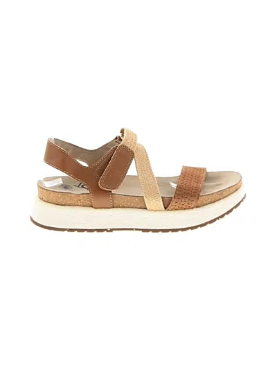 Pre-owned Otbt Sandals In Tan
