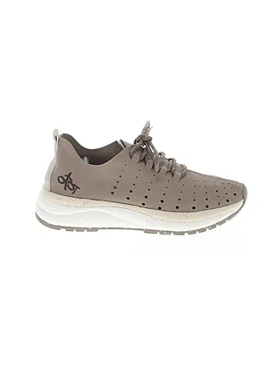 Pre-owned Otbt Sneakers In Gray