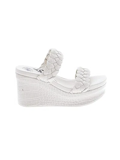 Pre-owned Otbt Wedges In White