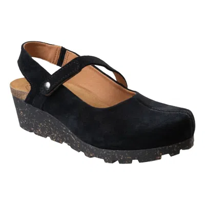 Otbt Women's Prog Clog In Black