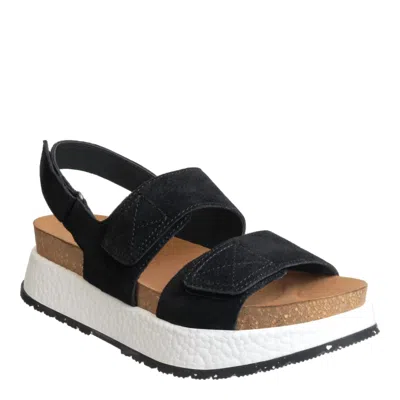 OTBT WOMEN'S WANDERING PLATFORM SANDALS IN BLACK