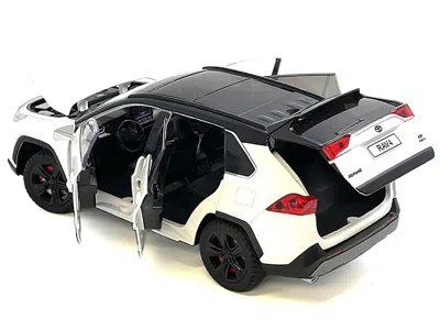 Other Toyota Rav4 Hybrid Xse White With Black Top And Sunroof 1/24 Diecast Model Car