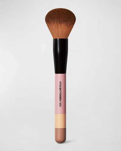 Otis Batterbee Powder Brush In Pink