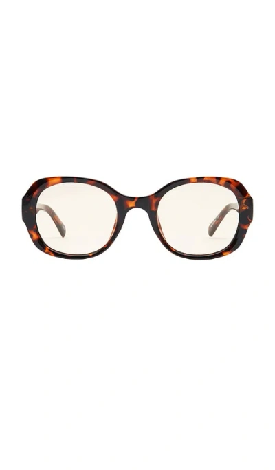 Otra Darcy Sunglasses In Brown