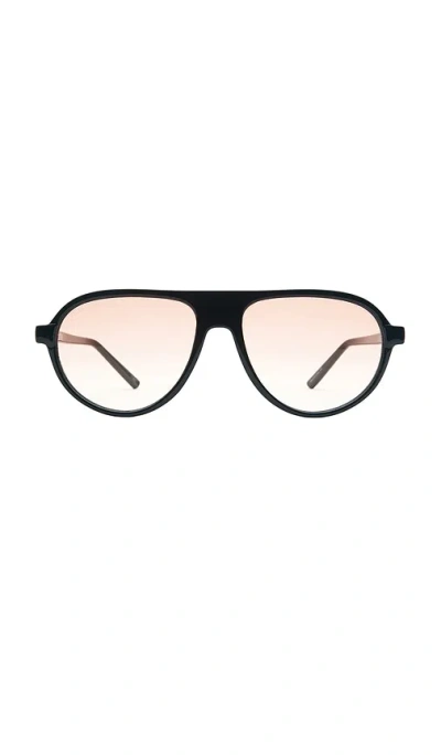 Otra Iggy Oval Sunglasses In Black & Light Brown Fade