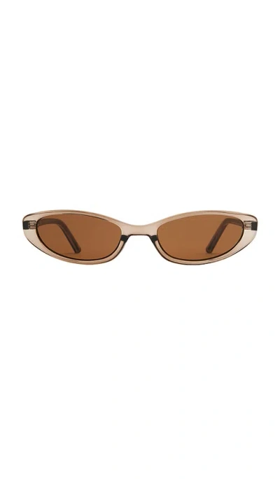 Otra Lulu Sunglasses In Brown