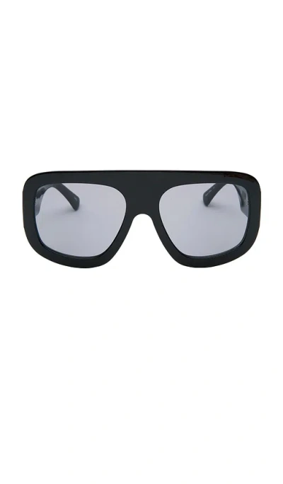 Otra Vail Sunglasses In Black