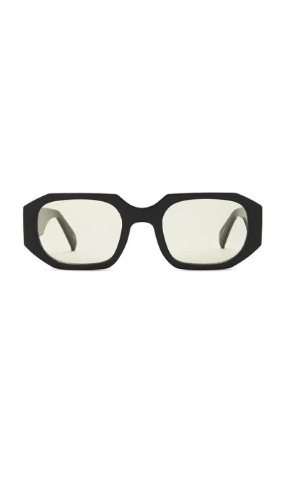 Otra Vera Sunglasses In Black