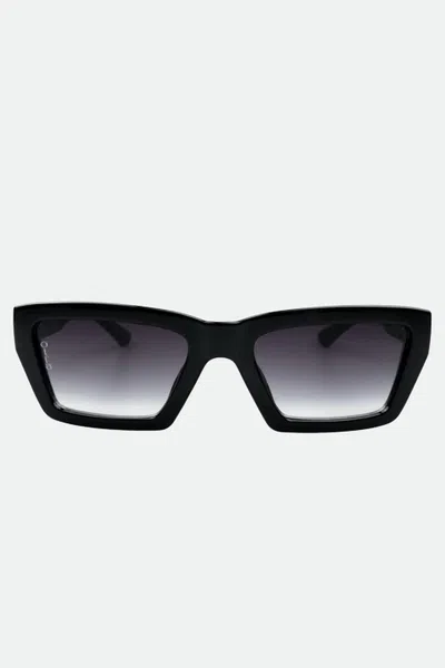 Otra Women's Small Fairfax Sunglasses In Black/smoke Fade