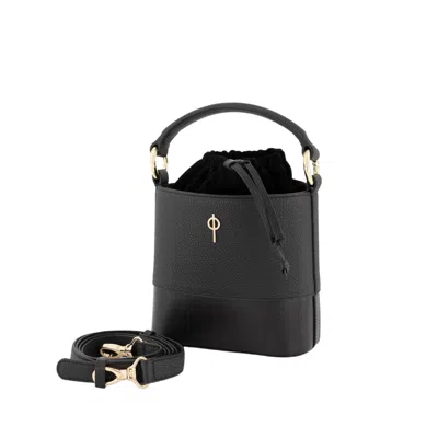 Otrera Women's Noa Bucket Bag - Black In Burgundy