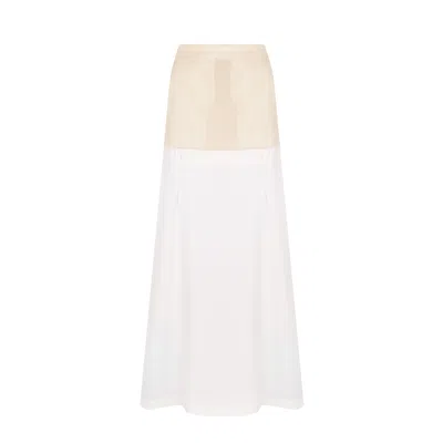 Otrura Women's Passe White Lustrous Cool Wool Skirt