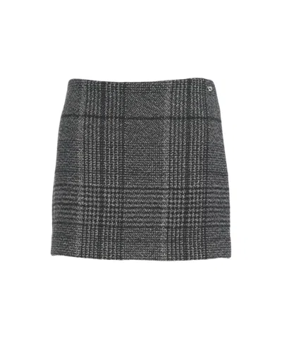 Ottod'ame Checkered Mini Skirt With Fitted Silhouette And Textured Weave In Gray