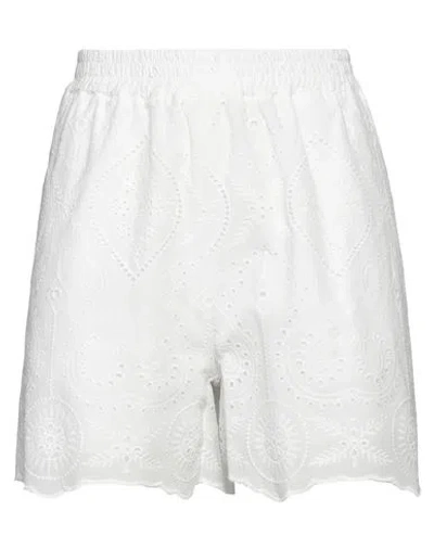 Ottod'ame Woman Shorts & Bermuda Shorts Ivory Size 2 Cotton In White