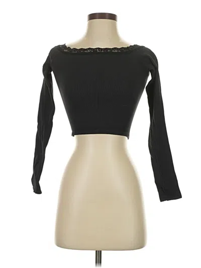 Pre-owned Out From Under 3/4 Sleeve T-shirt In Black