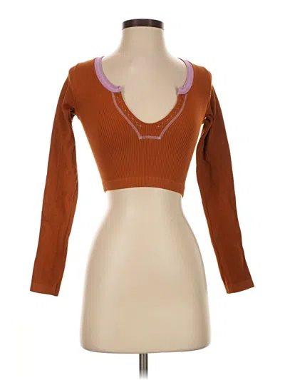 Pre-owned Out From Under 3/4 Sleeve T-shirt In Brown