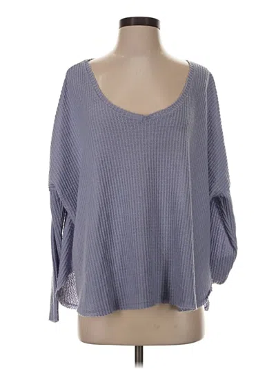 Pre-owned Out From Under 3/4 Sleeve T-shirt In Gray