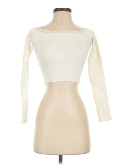 Pre-owned Out From Under 3/4 Sleeve T-shirt In Ivory