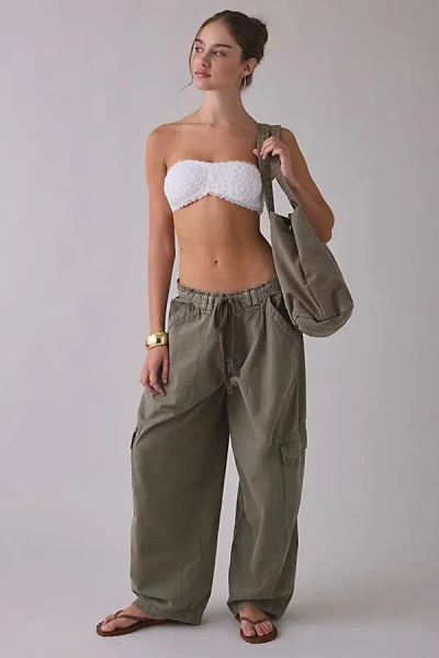 Out From Under Veronica Lace Pinch-front Bandeau Bralette In White, Women's At Urban Outfitters