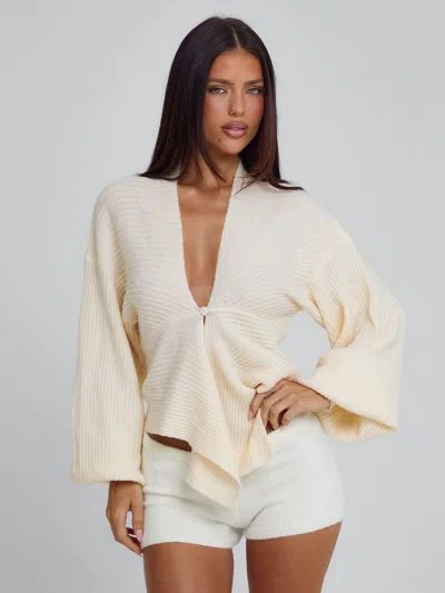 Outcast Arlena Top Buttercream In Neutral