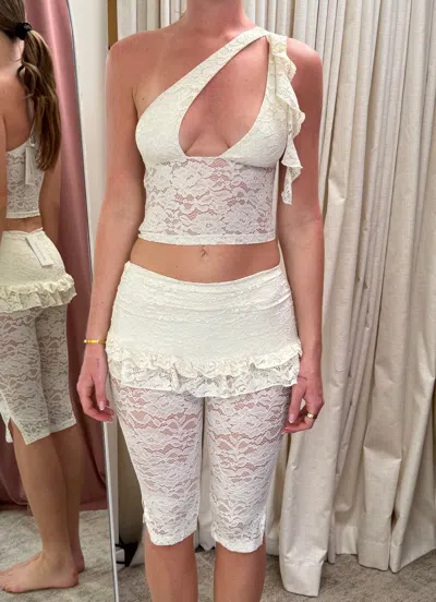 Outcast Cameo Top Cream