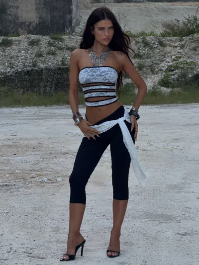 Outcast Lulian Capri Pant Black