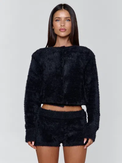 Outcast Moli Shorts Black