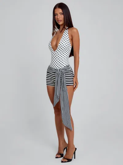 Outcast Niko Shorts Black Stripe