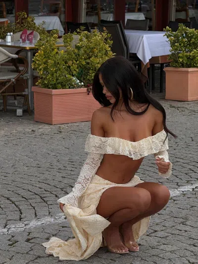 Outcast Piette Top Cream