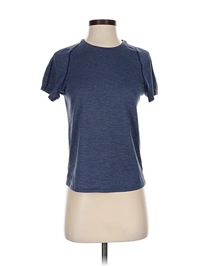 Pre-owned Outdoor Voices Active T-shirt In Blue