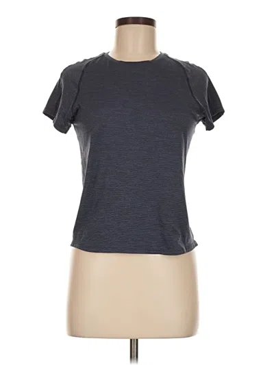 Pre-owned Outdoor Voices Active T-shirt In Gray