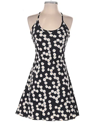 Pre-owned Outdoor Voices Romper In Black