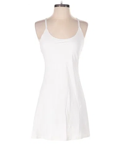 Pre-owned Outdoor Voices Romper In White