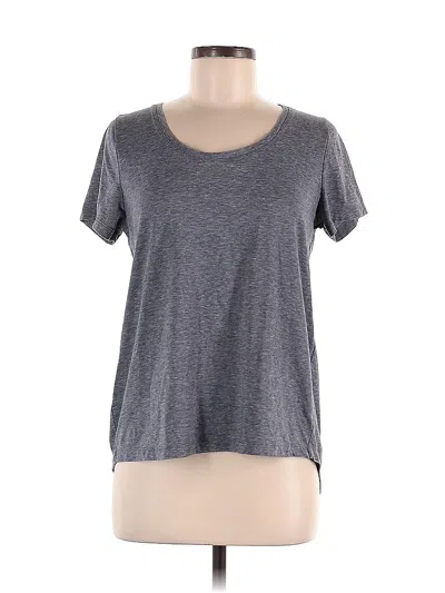 Pre-owned Outdoor Voices Short Sleeve T-shirt In Gray