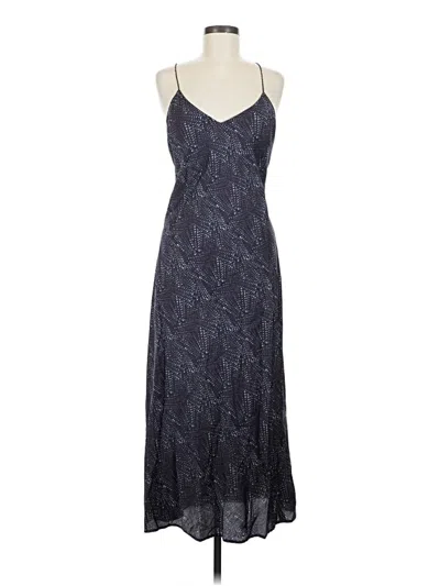 Pre-owned Outerknown Casual Dress In Blue