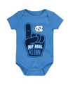 OUTERSTUFF BABY BOYS AND GIRLS LIGHT BLUE NORTH CAROLINA TAR HEELS #1 FAN FOAM FINGER BODYSUIT